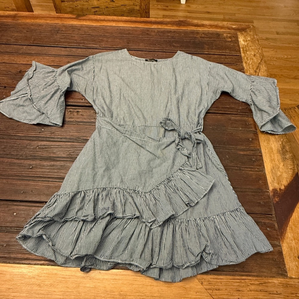 The Clothing Co Striped Ruffle Wrap Mini Dress Navy White Cotton Small Teacher